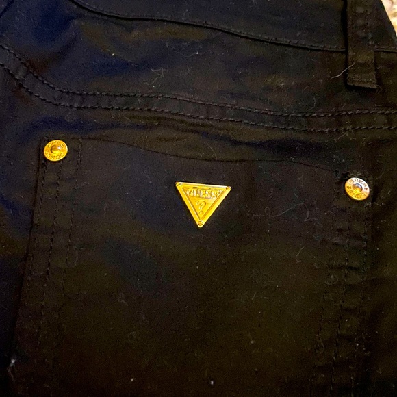 ♥️3/$15 NWT XS 24 Guess shorts $69 MSRP - Picture 5 of 5